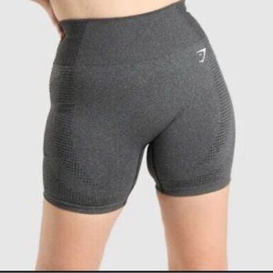 GYMSHARK women's vital seamless 2.0 shorts size small in grey!